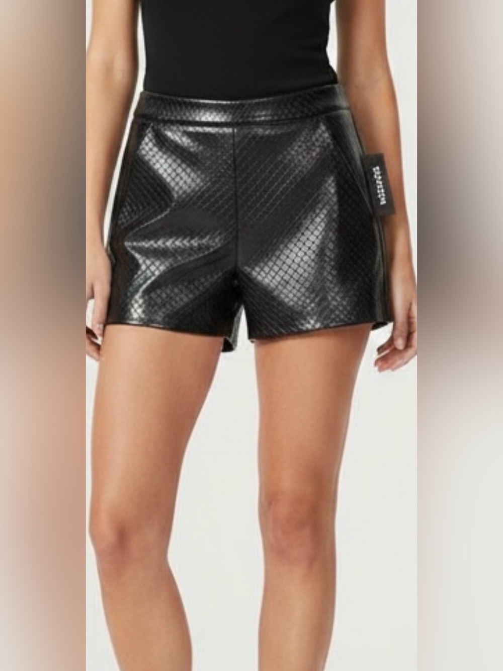 Kenneth Cole Reaction Faux Leather Shorts NWT 4